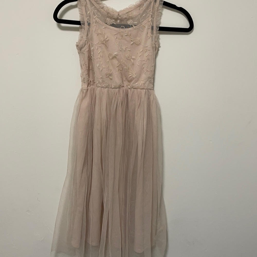 Girls dress